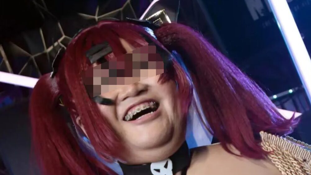 陸網瘋傳一位網美Coser拒付尾款，被攝影師公開原始照片。（圖／翻攝微博）