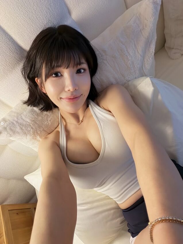 壯壯PO出上圍辣照。（圖／翻攝壯壯IG）