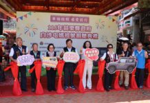 「白沙屯媽祖號」開進山裡!騏瑋集團攜手拱天宮捐公務車 邱俐俐:再遠都有人惦記族人