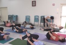 埔前里開辦瑜珈課 讓社區長輩身體更健康