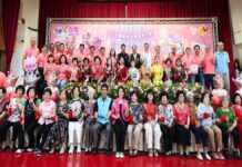 影音/田中鎮模範母親表揚 女王駕到光芒萬丈