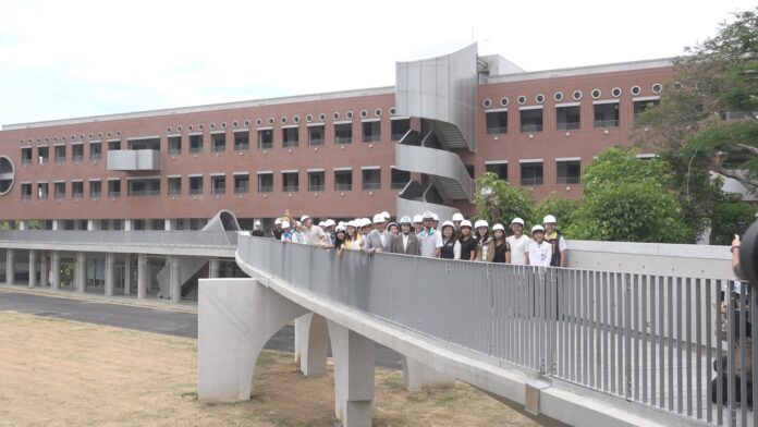 考察建功高中校舍擴建工程 議員提多項建議