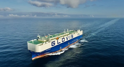 Seaspan_Corporation-Seaspan_Takes_Delivery_of_First_10-800_CEU_D