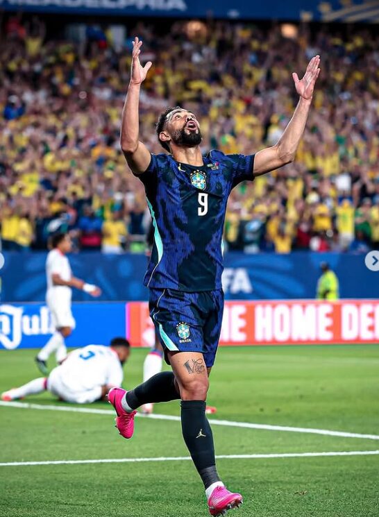 維尼修斯與庫尼亞完美連線！森巴軍團半場奠定勝局  巴西3:0大勝送海地提前出局