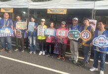 龍舟競渡熱鬧開划 台南市財稅局租稅宣導、反賄選一起上場