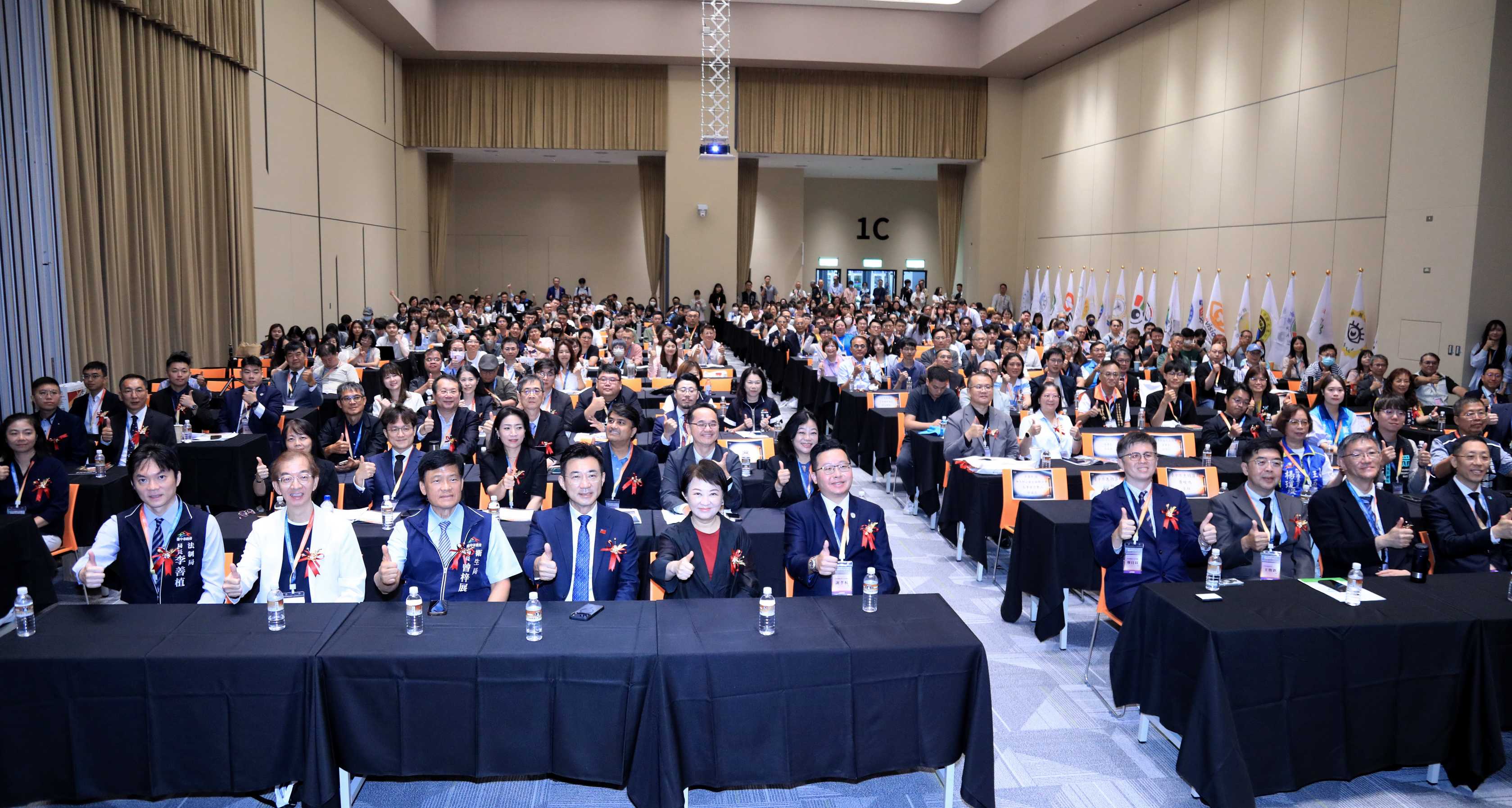 2026台灣驗光人員年會台中登場 盧秀燕:攜手守護全民視覺健康、推動視光專業接軌國際
