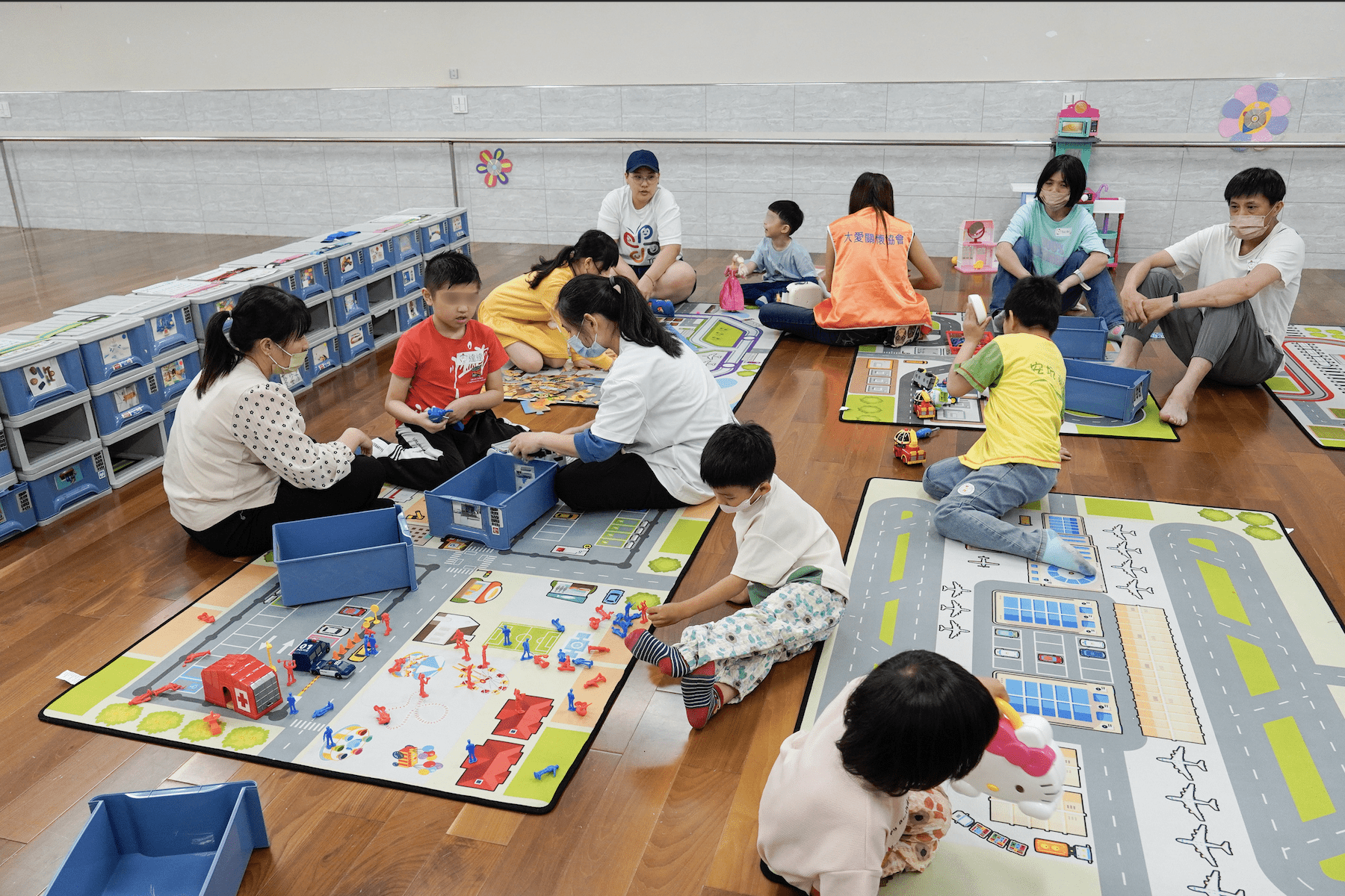 新北打造友善遲緩兒環境     早療中心多元支持     親子共玩共學促進發展