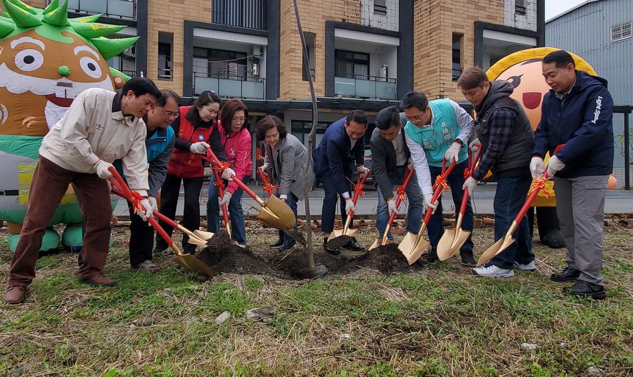 響應「植樹·減碳」　逾400人一起集點樹