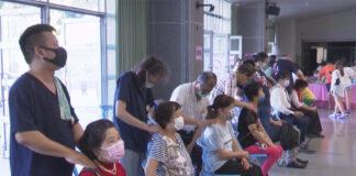 扶輪關懷長者 義診、按摩、歌唱紓壓身心