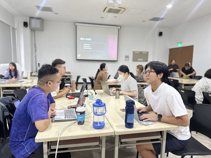 7b7d39f19668cb0db0668f63cc9d14e2