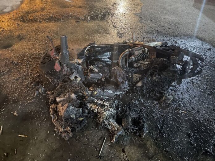 84815-371835718801-086299262326520923529058327806430778709135555315443405