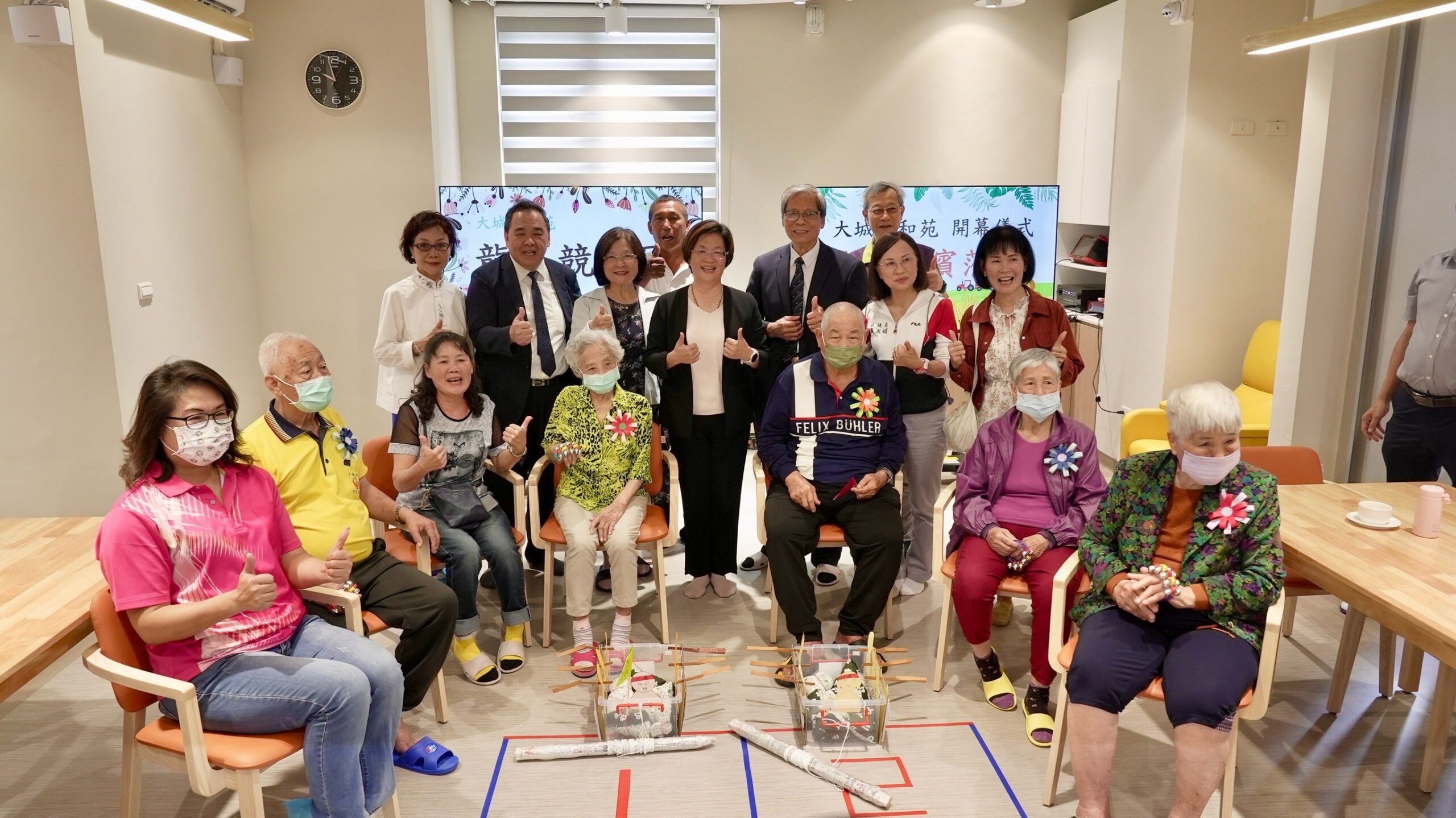 秀傳第八家日照中心「大城秀和苑」開幕   百歲阿公與縣長PK龍舟賽 活力十足