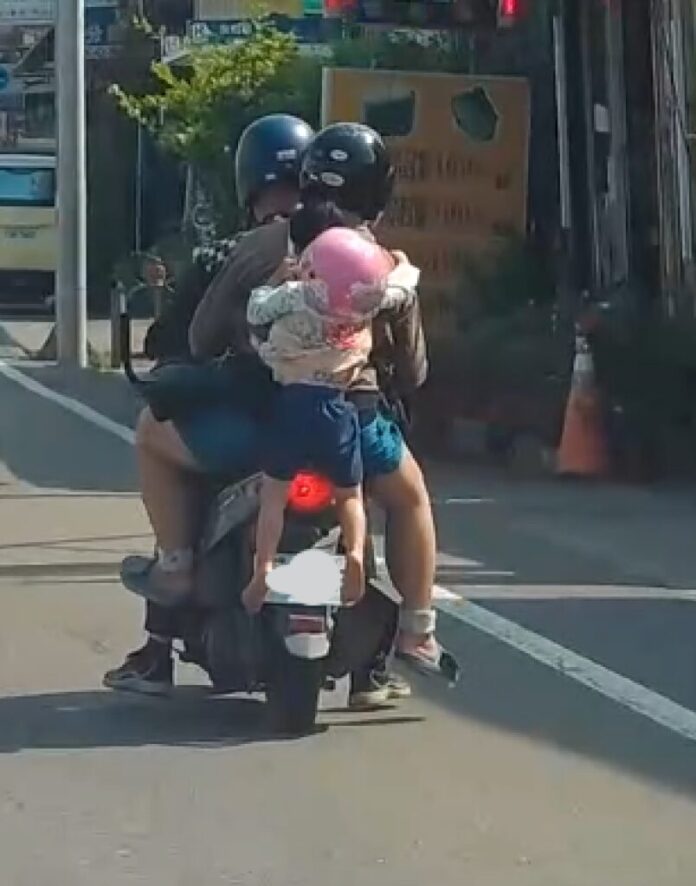 92382-931-303342813656775305405913687841528969386062890953384393756792793