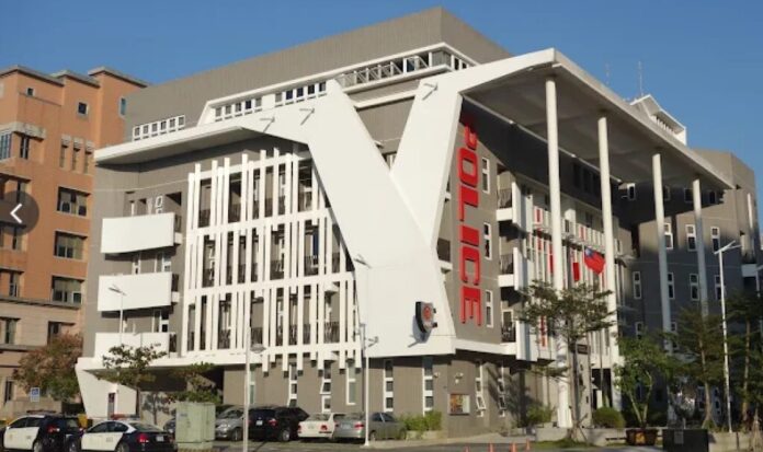 96759-82253961297756855814997127938994720821422088636665210361645115410