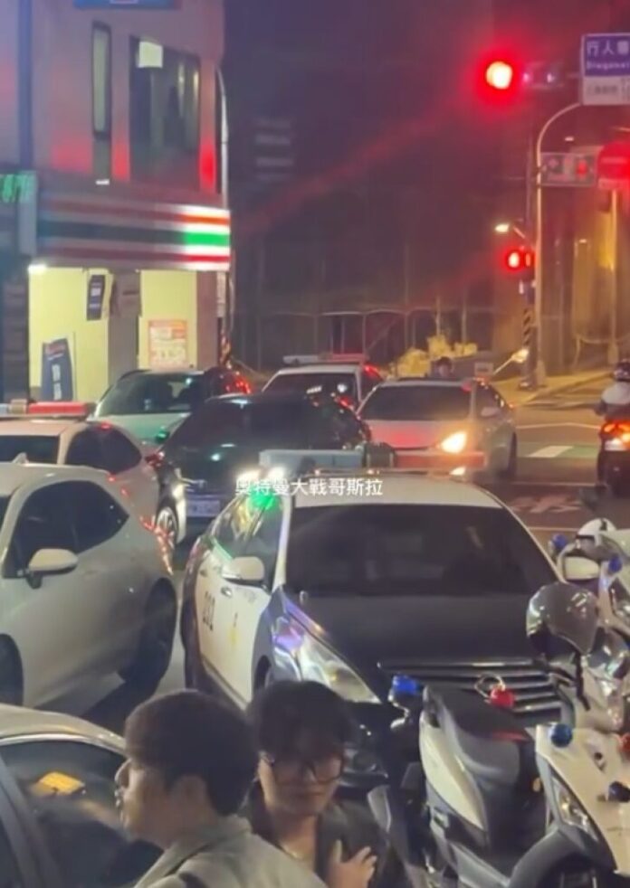 98845-443264131437001207169734396827756189210581533334175617886789