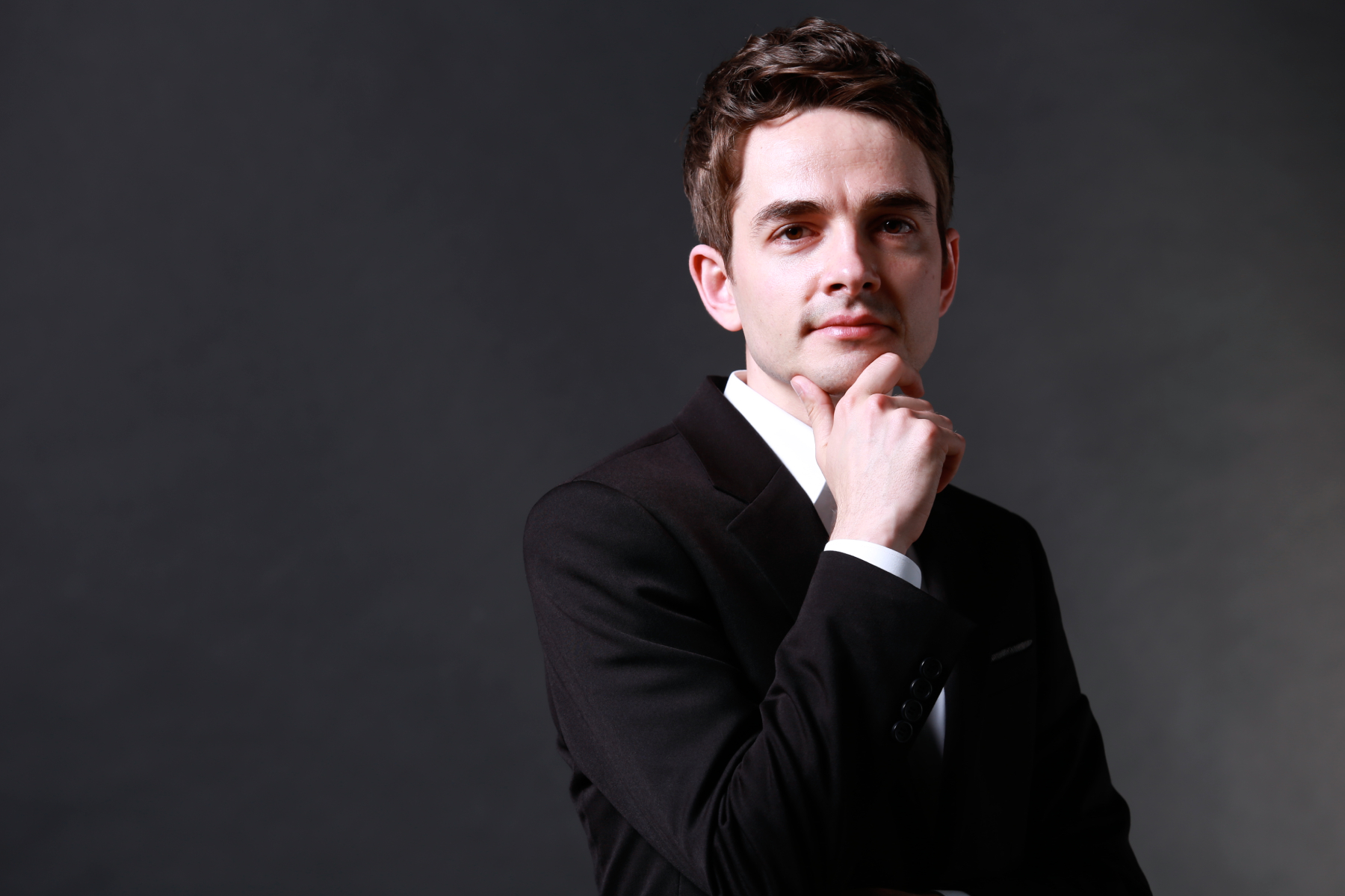 「澳門銀河™」隆重呈獻：「銀河聲薈：曹秀美音樂會 - 為愛瘋狂」更邀得知名中國男中音王雲鵬及俄羅斯鋼琴家安德烈‧維尼琴科（Andrey Vinichenko），與曹秀美一起頌揚愛與熱情。