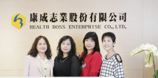 ▲康成志業電銷達人黃婈暟(左二)