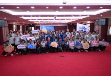 進軍全國環保志工群英會 徐榛蔚授旗花縣環保志工代表隊