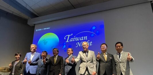 德國「2023 EMO漢諾威工具機展」舉辦台灣之夜國際交流活動。（圖/台中市政府）