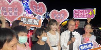 ▲教唱女神粉絲齊聚。（圖/曹靜怡攝)