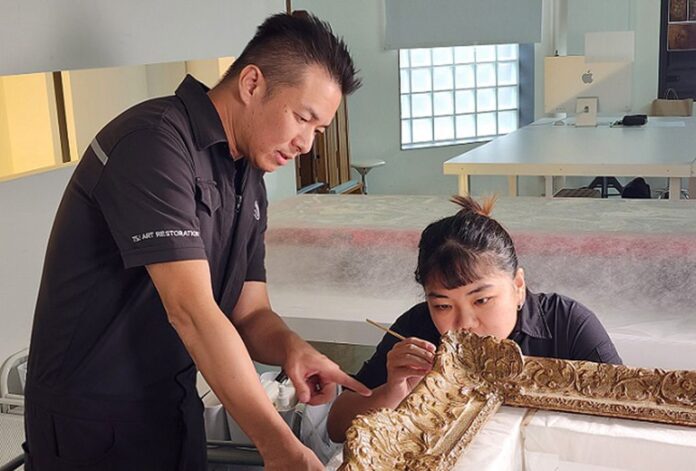 c0b92cfc62c17e02bac92fd2c33c18b2