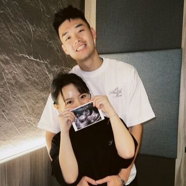 王齊麟、陳詩媛宣布懷孕喜訊。（圖／翻攝陳詩媛IG）