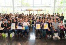▲今（22）日71位學員、工藝師與參與來賓齊聚結訓典禮，結束七週的工藝學習課程及成果發表。