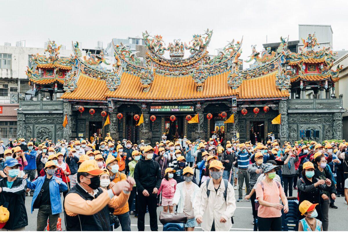 「2022桃園三界爺文化祭」客庄健走由大崙崇德宮出發，體驗沿途客庄農村風情