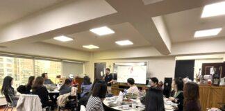 不論什麼年齡層的女性，都應該持續進修成長，與時代並進。(圖片/律師娘娘子軍團隊提供)