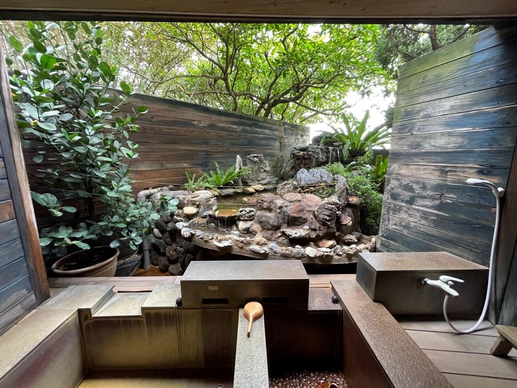 冬季泡湯好去處  金山萬里奢華輕享受