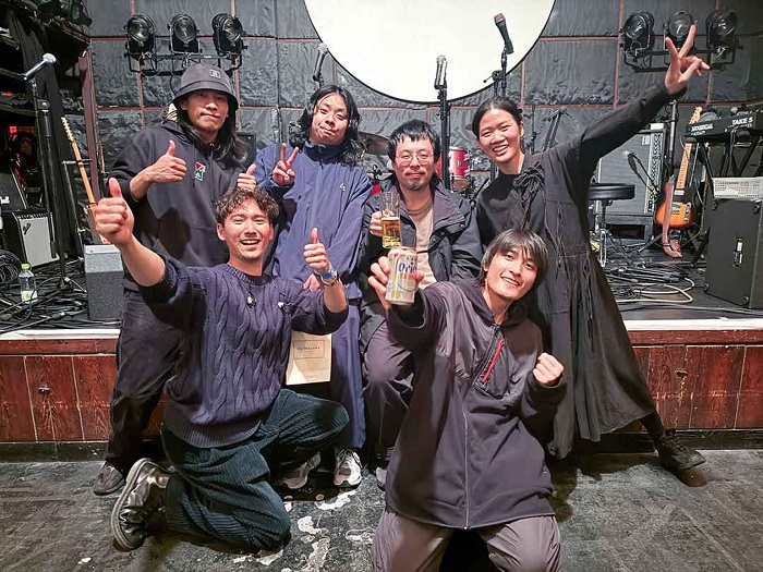 邀日本瞪鞋樂團 yuragi 吉他手 kntr 合作
